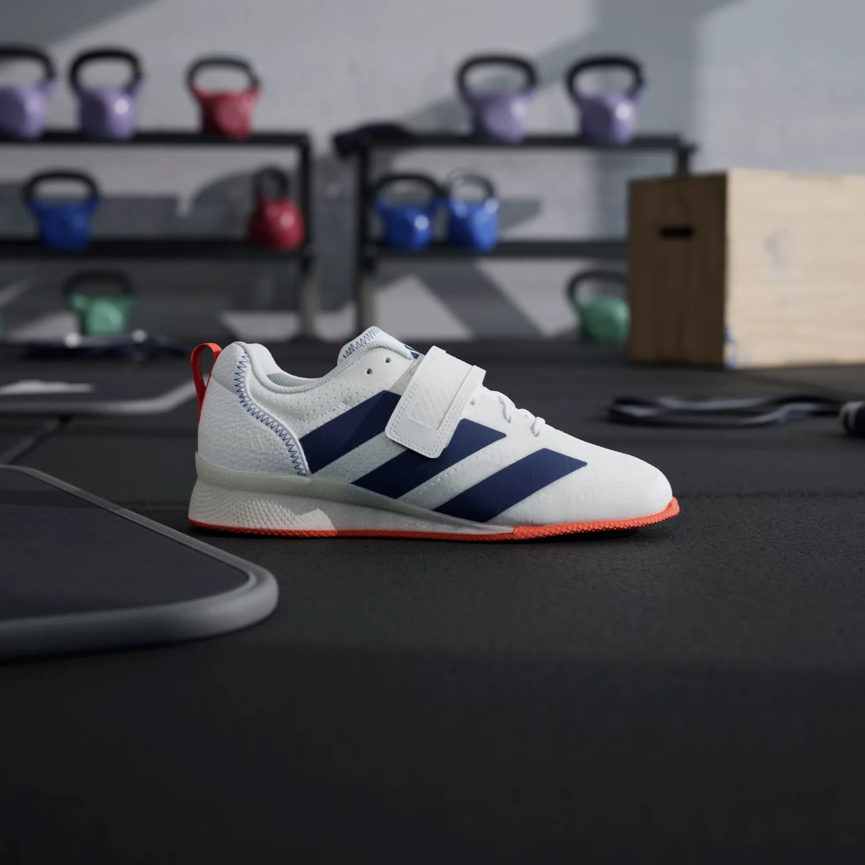 ADIDAS ADIPOWER WEIGHTLIFTING III - UNISEX - Image 8