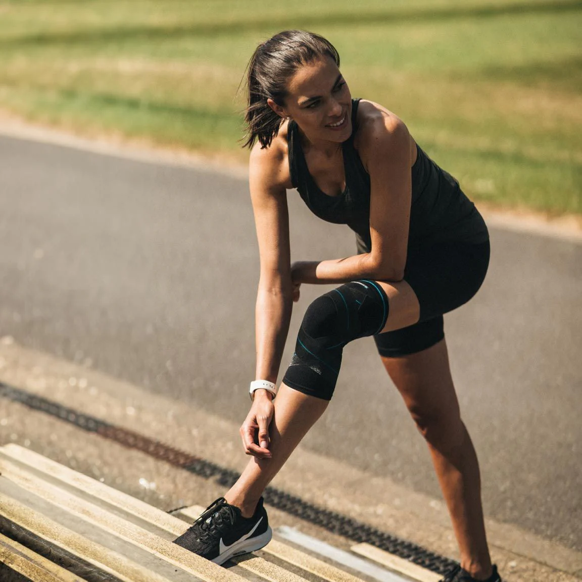 COMPEX ACTIV KNEE + - Image 2