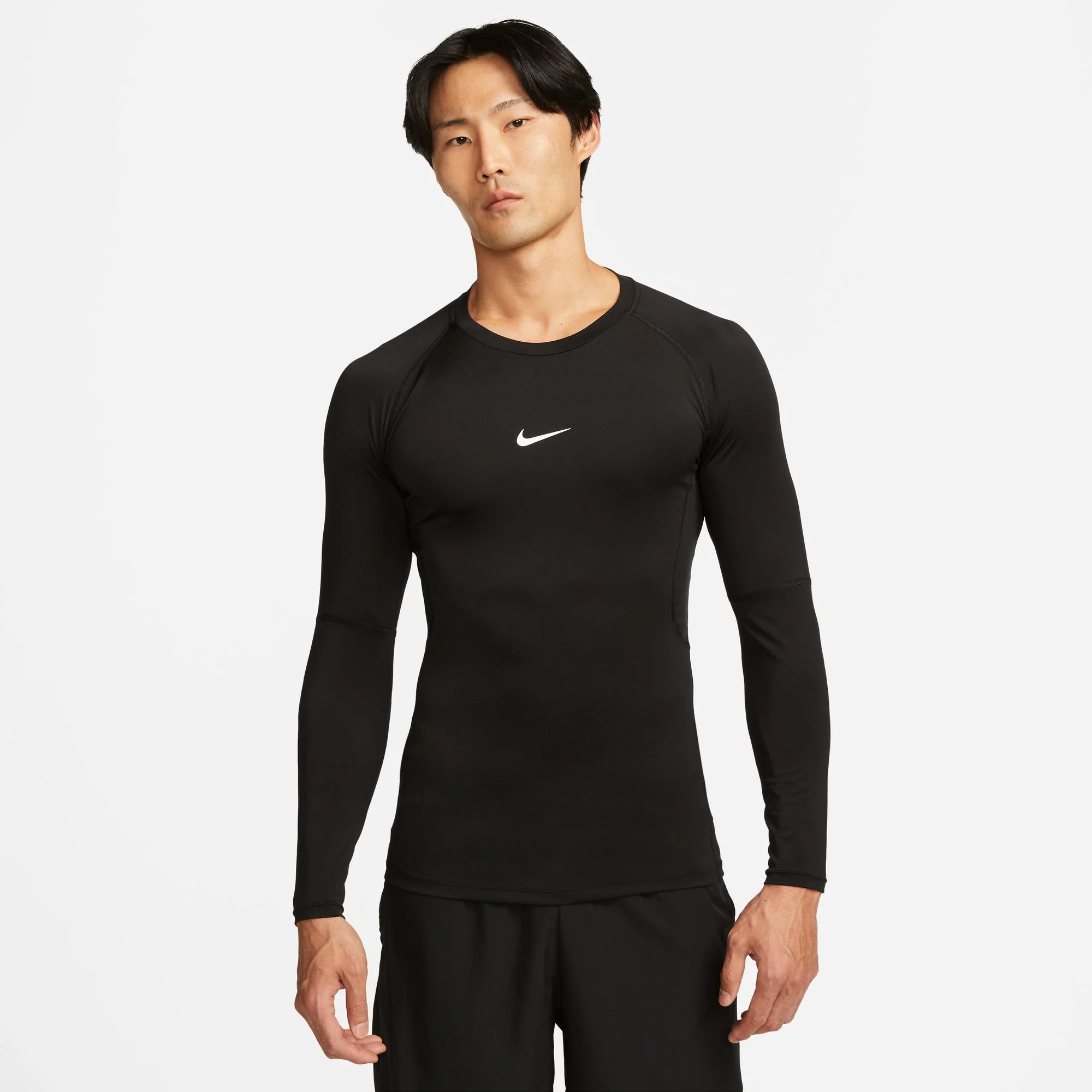 NIKE LONG SLEEVE T-SHIRT