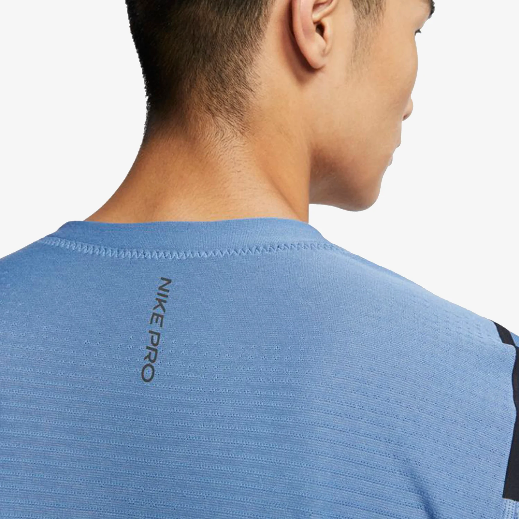 NIKE PRO T-SHIRT - Image 3