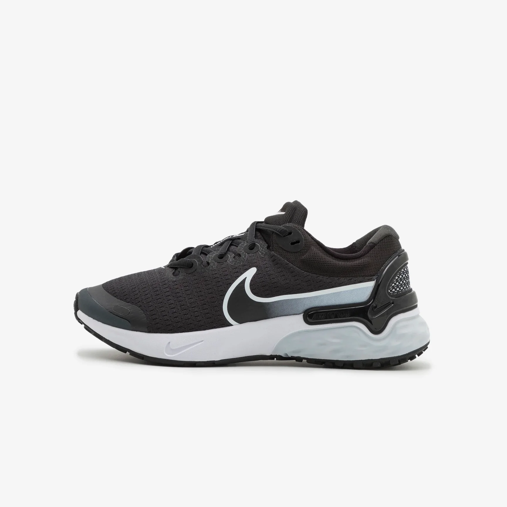 NIKE RENEW RUN 3