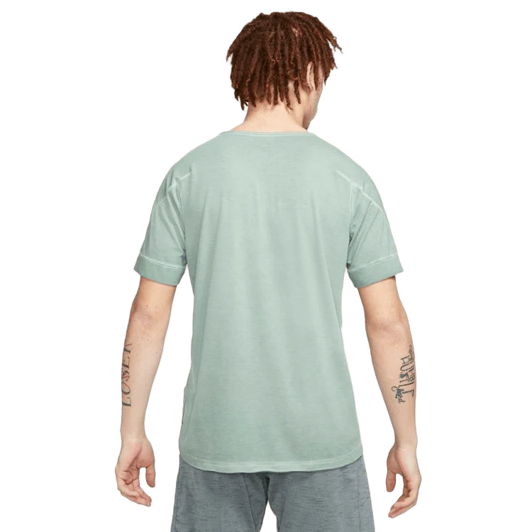 NIKE YOGA SHORT-SLEEVE SPECIALTY-DYED TOP - Image 2