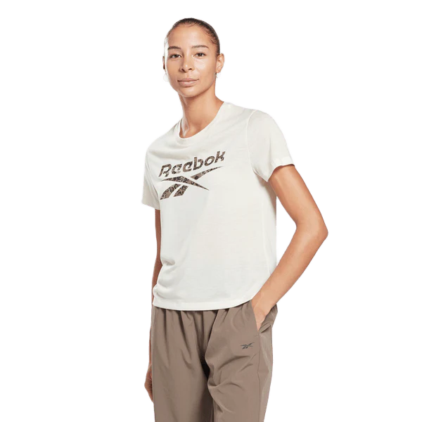 REEBOK MODERN SAFARI LOGO TEE