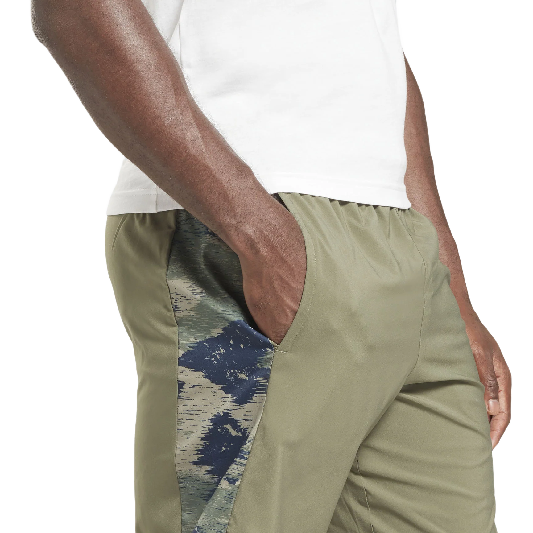 REEBOK TRAIN CAMO SHORTS - Image 4