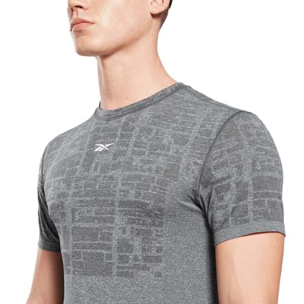 REEBOK UBF MYOKNIT TEE - Image 3