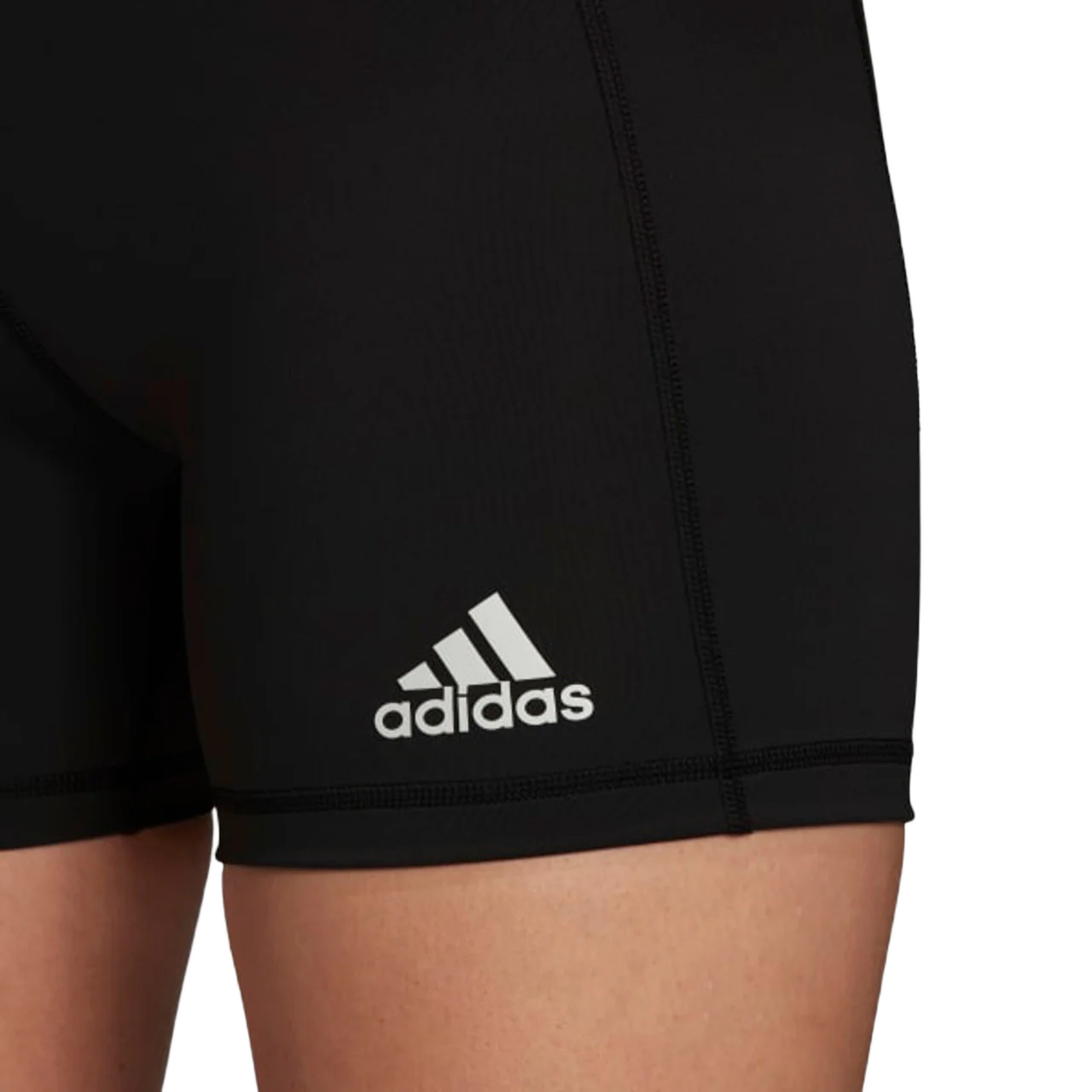 SHORT ADIDAS TECHFIT - Image 2
