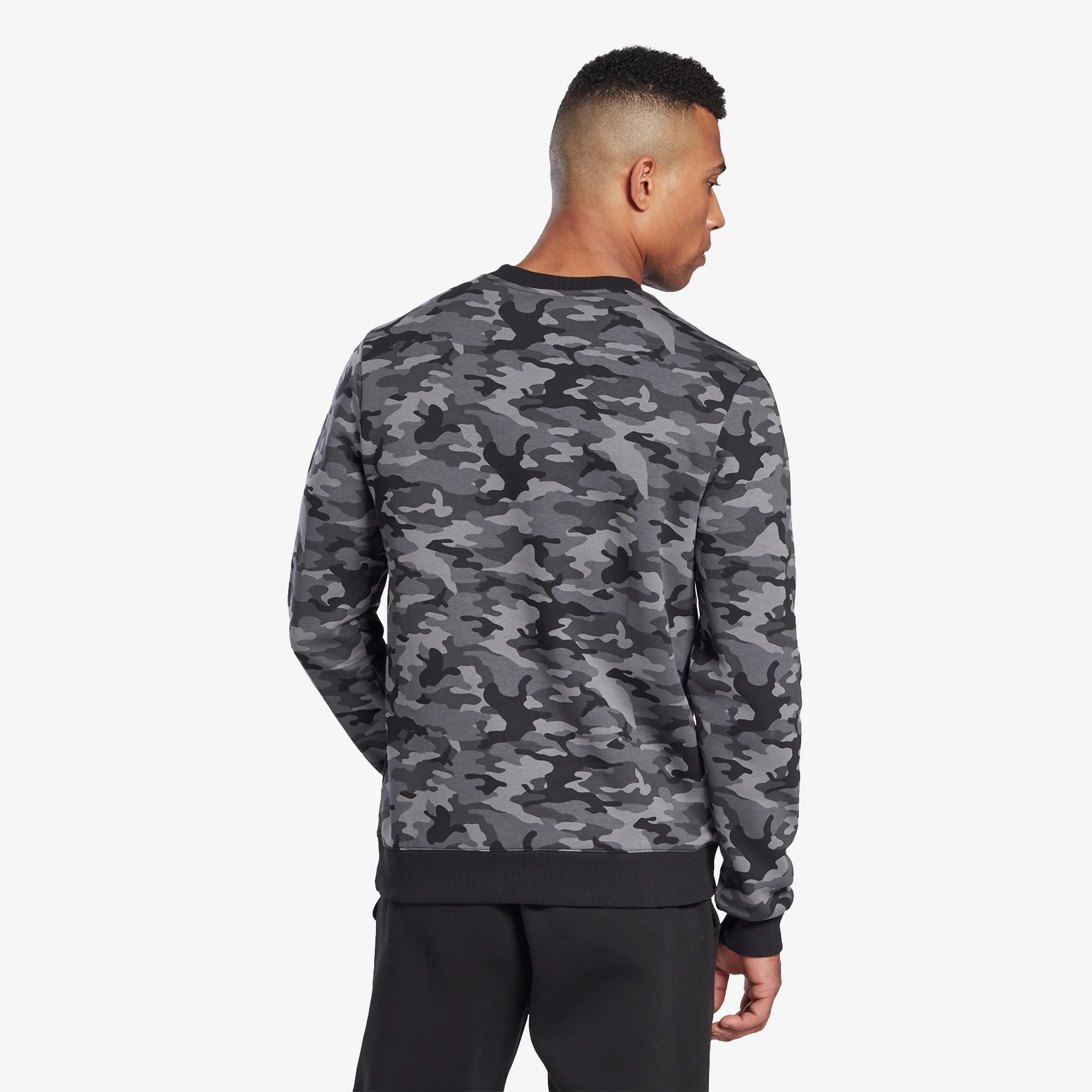 SUDADERA REEBOK ID CAMO CREW - Image 2