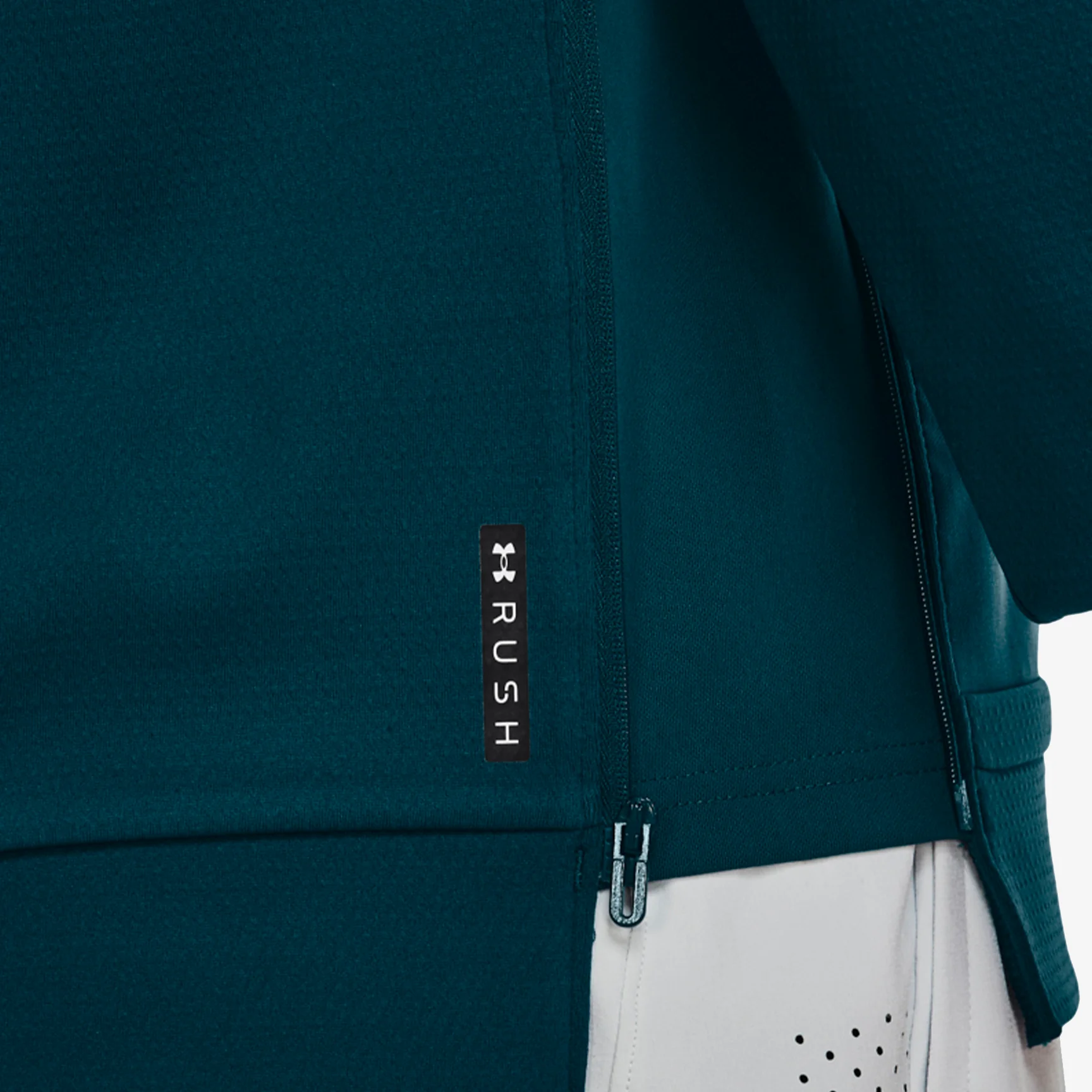 UNDER ARMOUR RUSH ALL PURPOSE HOODIE - Image 4