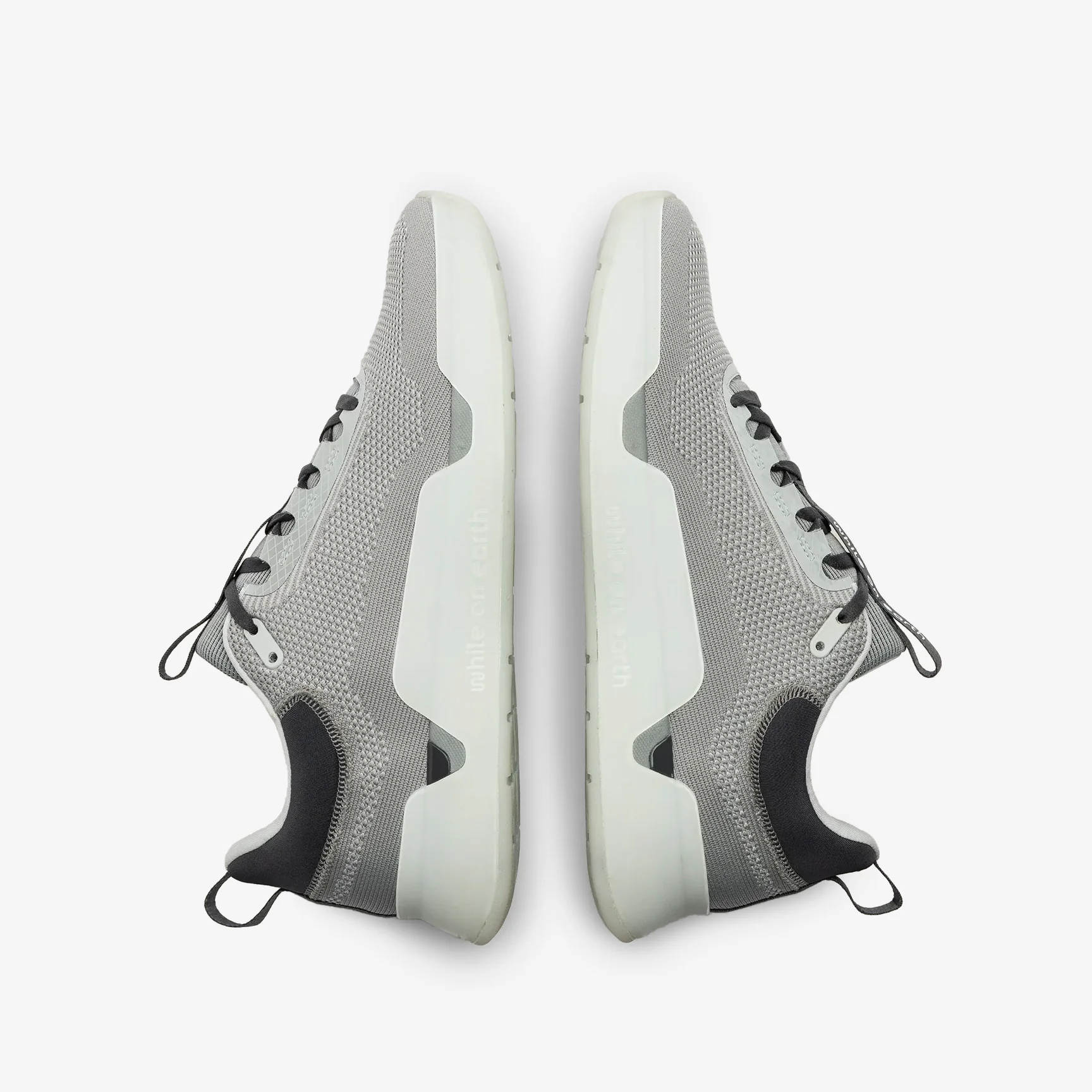 WHILE ON EARTH MOVE TRAINER - Image 8
